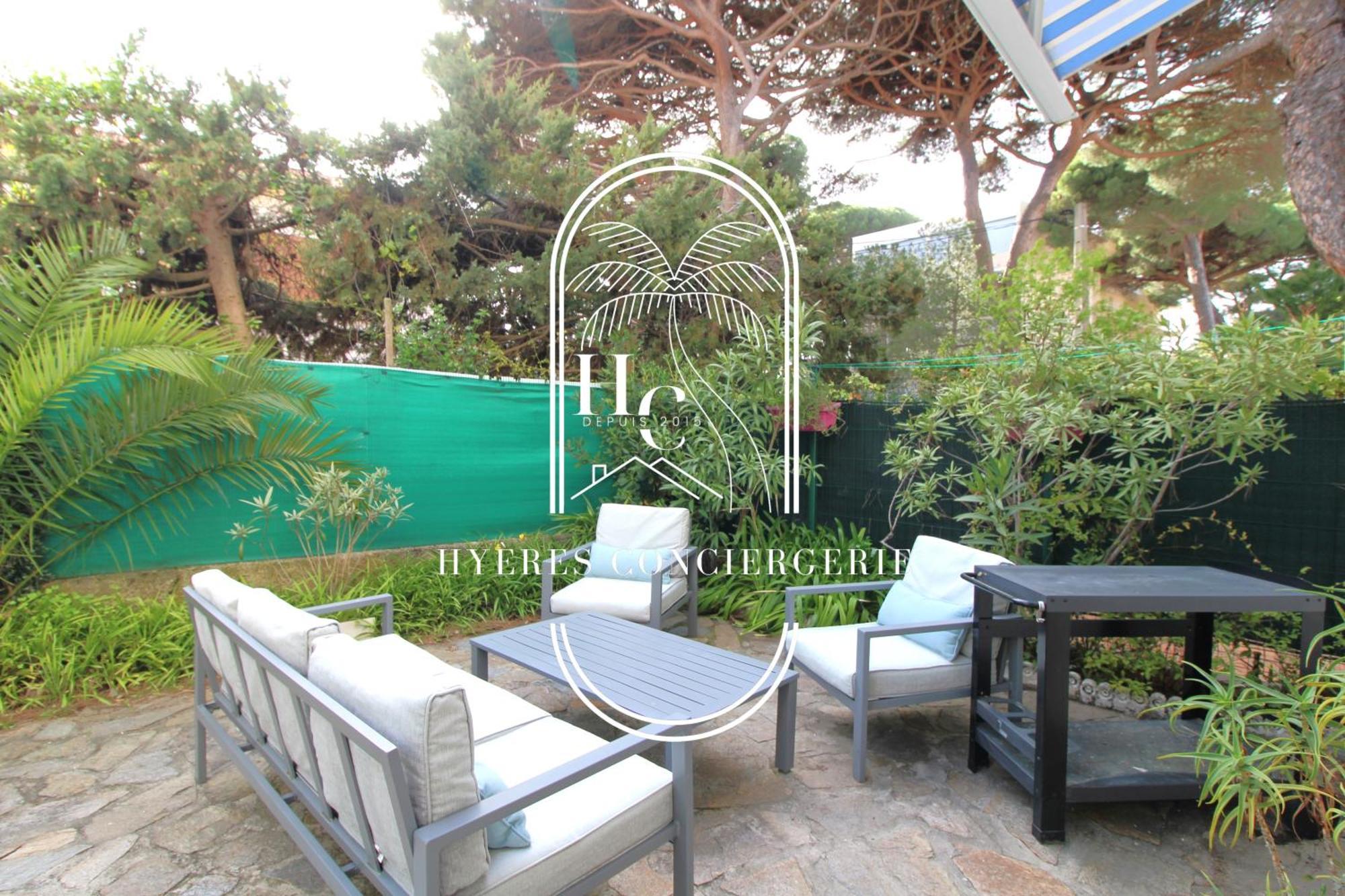 Duplex Au Coeur Du Port D'Hyeres- Plages Parking By Hc Экстерьер фото