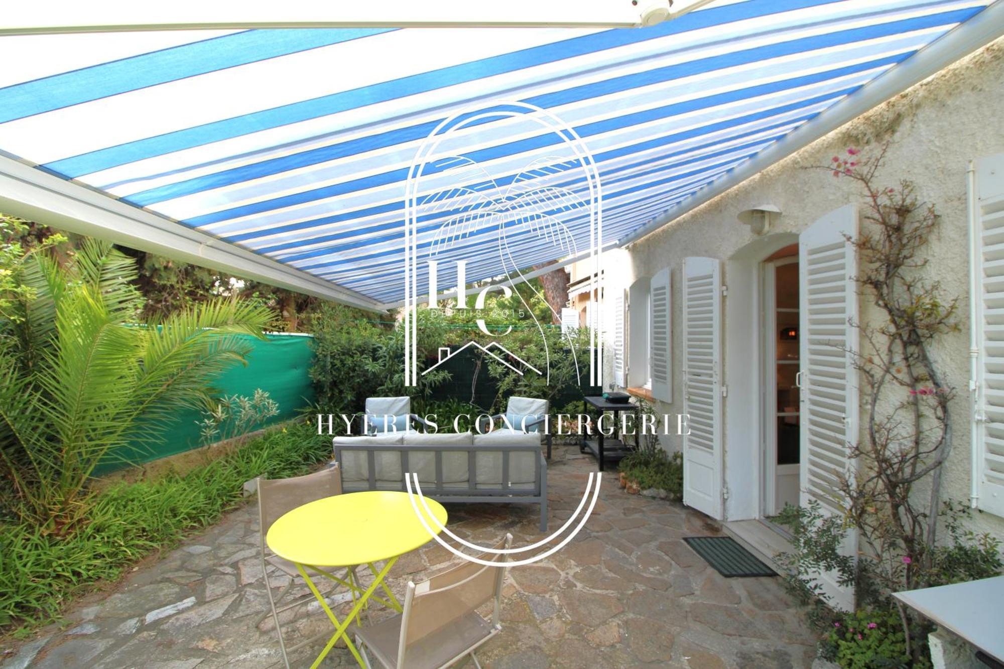 Duplex Au Coeur Du Port D'Hyeres- Plages Parking By Hc Экстерьер фото